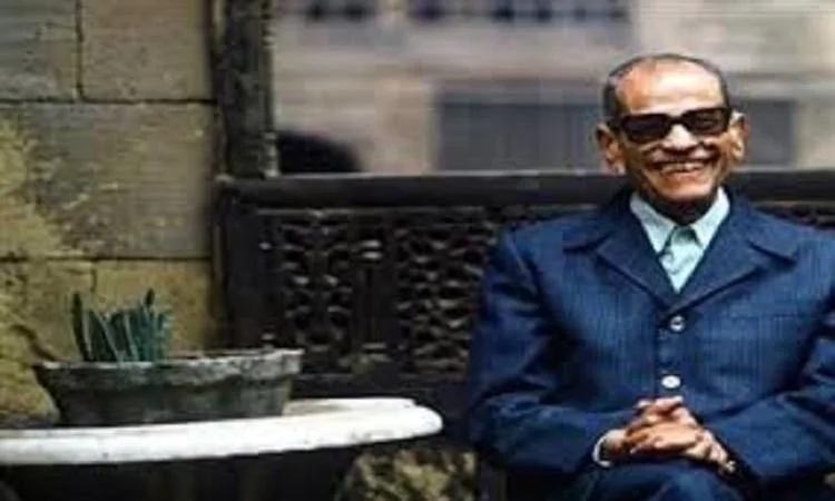 “متحف نجيب محفوظ” يستقبل الزوار في فترات مسائية يومي السبت والأحد