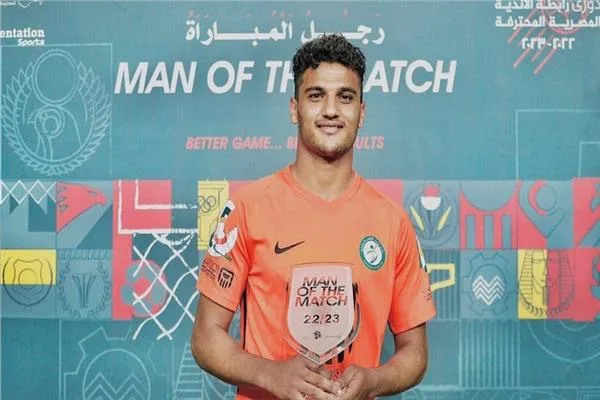 متطلبات البنك الأهلي لانتقال أسامة فيصل إلى الأهلي: الاستحواذ على أحد اللاعبين الثلاثة متطلبات البنك الأهلي لانتقال أسامة فيصل إلى الأهلي: الاستحواذ على أحد اللاعبين الثلاثة