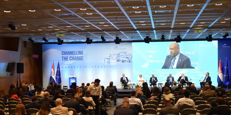 مجلس التعاون الخليجي يعبر عن اهتمامه بتعزيز التعاون الاستراتيجي مع دول البحر الأبيض المتوسط