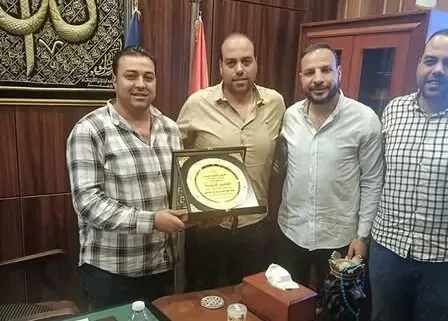 مجلس الشباب المصري ي honored الرائد محمد خليفة تقديرًا لمساهماته في تعزيز الأمن بالقناطر الخيرية مجلس الشباب المصري ي honored الرائد محمد خليفة تقديرًا لمساهماته في تعزيز الأمن بالقناطر الخيرية