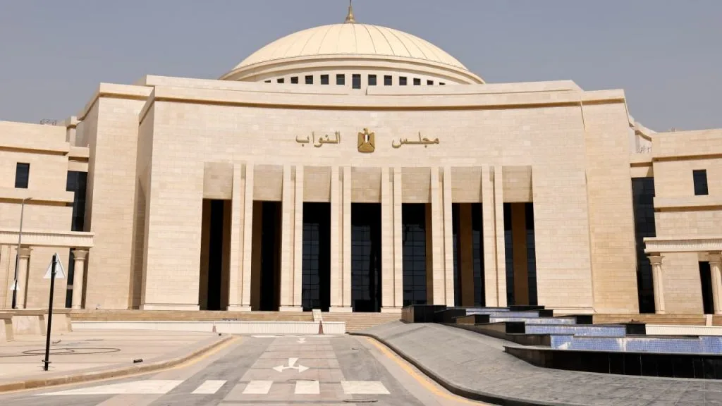 مجلس النواب يعلن عن قبول استقالة 8 من أعضائه.