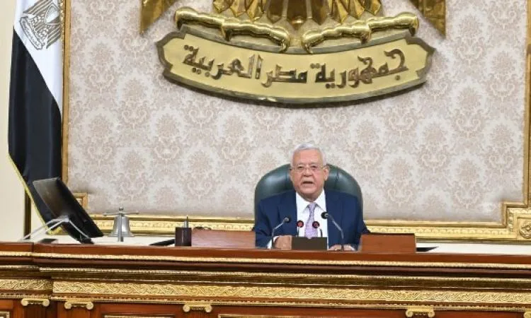 مجلس النواب يقر بشكل نهائي قانون الإيجار القديم مجلس النواب يقر بشكل نهائي قانون الإيجار القديم