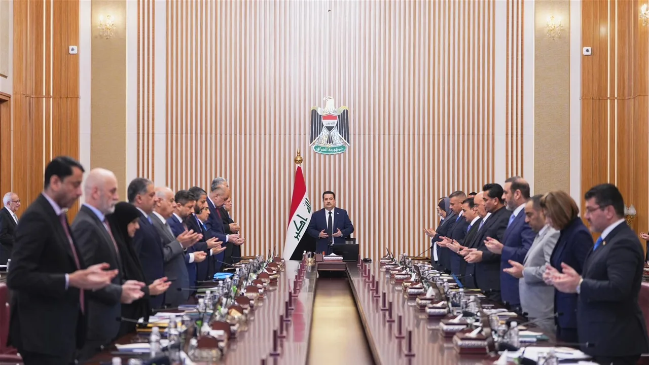 مجلس الوزراء ي convene اجتماعًا استثنائيًا (صور) مجلس الوزراء ي convene اجتماعًا استثنائيًا (صور)
