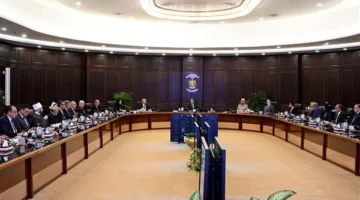 مجلس الوزراء يوافق على رفع تعويضات مخاطر المهن الطبية إلى جانب 7 قرارات إضافية