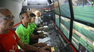 محاضرات نظرية وتطبيقات عملية لـ20 حكما في اليوم الأول لمعسكر الـVAR