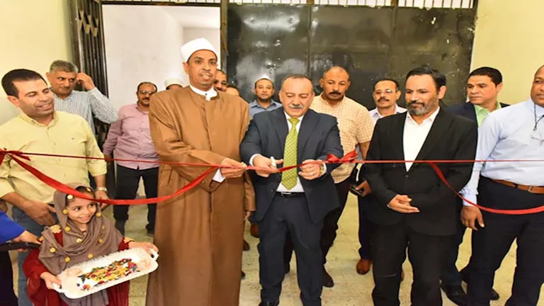 محافظ أسيوط ي inaugurates the seventh annual exhibition of kindergarten teaching aids at Al-Azhar محافظ أسيوط ي inaugurates the seventh annual exhibition of kindergarten teaching aids at Al-Azhar
