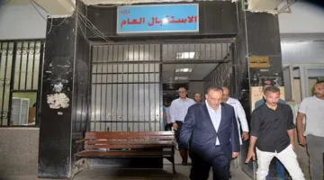محافظ أسيوط يزور موقع حادث محور ديروط ويصدر تعليمات فورية بخصوص الموقف