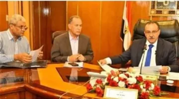 محافظ أسيوط يوافق على النطاق العمراني لـ 27 عزبة وقريتين في ديروط