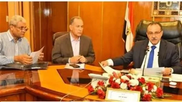 محافظ أسيوط يوافق على النطاق العمراني لـ 27 عزبة وقريتين في ديروط