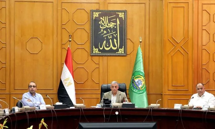 محافظ الإسماعيلية: تأمين خبز نظيف للمواطنين يأتي في مقدمة اهتمامي محافظ الإسماعيلية: تأمين خبز نظيف للمواطنين يأتي في مقدمة اهتمامي