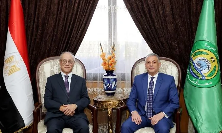 محافظ الإسماعيلية يلتقي سفير اليابان في القاهرة لاستكشاف فرص التعاون المشترك محافظ الإسماعيلية يلتقي سفير اليابان في القاهرة لاستكشاف فرص التعاون المشترك