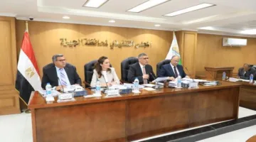 محافظ الجيزة يتفقد التحضيرات لانتخابات مجلس الشيوخ