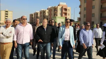 محافظ الجيزة يزور مشروع إسكان «الديسمي» لإيواء المتأثرين من سيول الصف