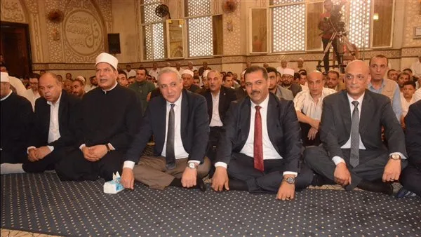 محافظ الغربية يدشّن مسجد «آل الجابر» في طنطا بتكلفة تبلغ 10 ملايين جنيه محافظ الغربية يدشّن مسجد «آل الجابر» في طنطا بتكلفة تبلغ 10 ملايين جنيه