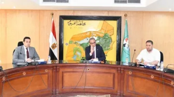 محافظ الفيوم يبرز أهمية التعاون لإتمام إجراءات تقنين أراضي الدولة