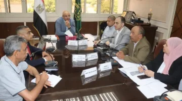 محافظ القليوبية يجتمع بمسؤولين لمراجعة تقدم مشروع تطوير طريق الجمهورية بشارع أحمد عرابي في حي غرب شبرا الخيمة