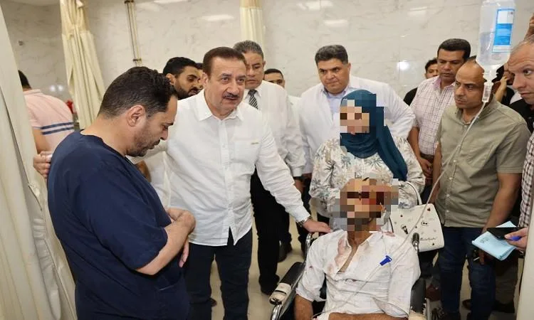 محافظ المنوفية يراقب صحة مصابي الحادث الإقليمي في مستشفى الباجور محافظ المنوفية يراقب صحة مصابي الحادث الإقليمي في مستشفى الباجور