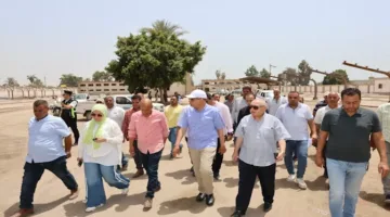 محافظ المنيا يزور ممتلكات غير مستغلة في ملوي ويوجه بزيادة الاستفادة منها