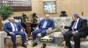 محافظ المنيا يهنئ اللواء حاتم حسن بمناسبة تعيينه مديرًا للأمن – صور