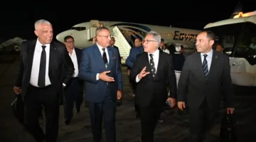 محافظ جنوب سيناء يستقبل لجنة الشؤون المحلية في مجلس النواب في مطار شرم الشيخ