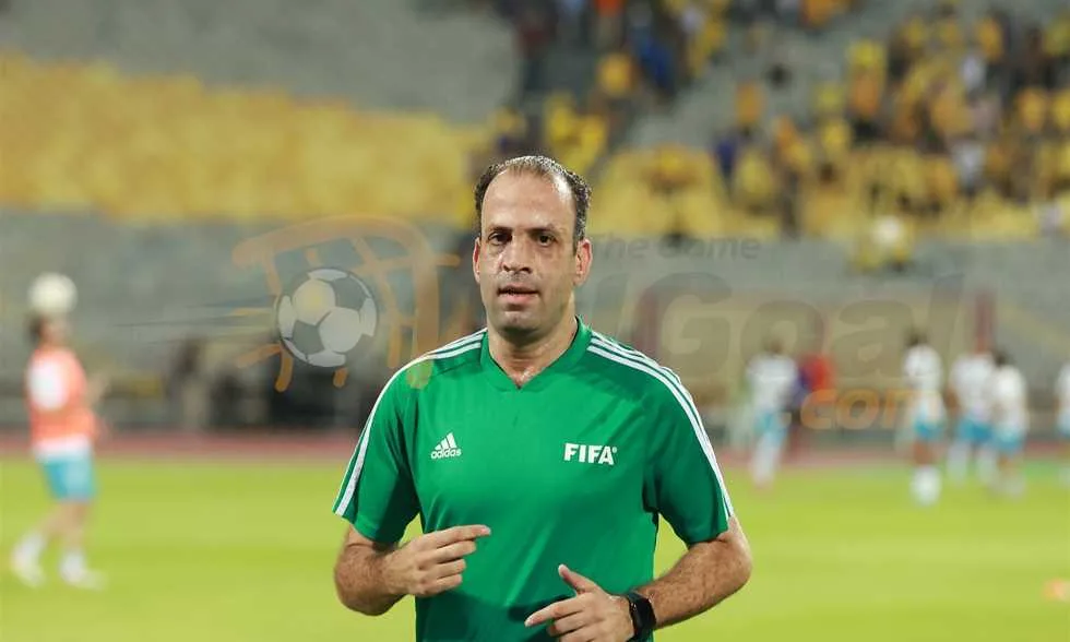 محمد الحنفي يعلن عن قرار اعتزاله التحكيم من خلال في الجول