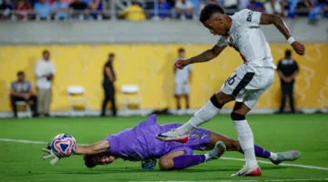 محمد الدعيم لـ365scores: الهلال يمثل فخر العرب في المونديال.. بونو حارس تاريخي وحمد الله تعزيز للزعيم
