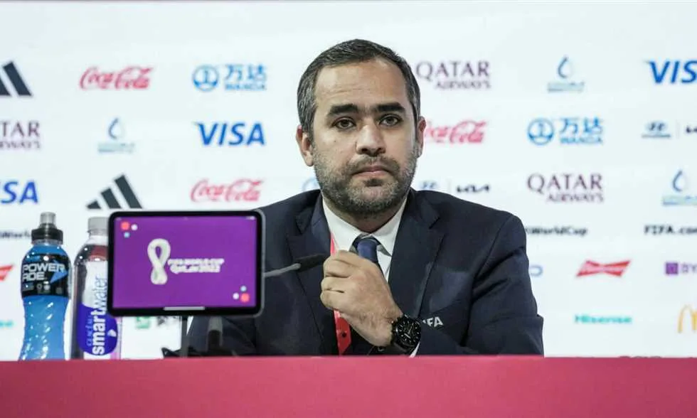 محمد ثابت يقرر الاستقالة من منصب المتحدث الرسمي لمجال الكرة في الأهلي محمد ثابت يقرر الاستقالة من منصب المتحدث الرسمي لمجال الكرة في الأهلي