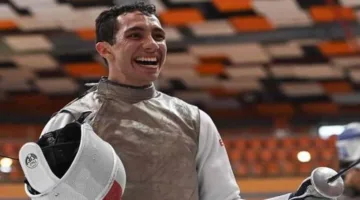محمد حمزة يعود إلى القاهرة بعد تعرضه لارتجاج في المخ خلال بطولة العالم لسلاح الشيش