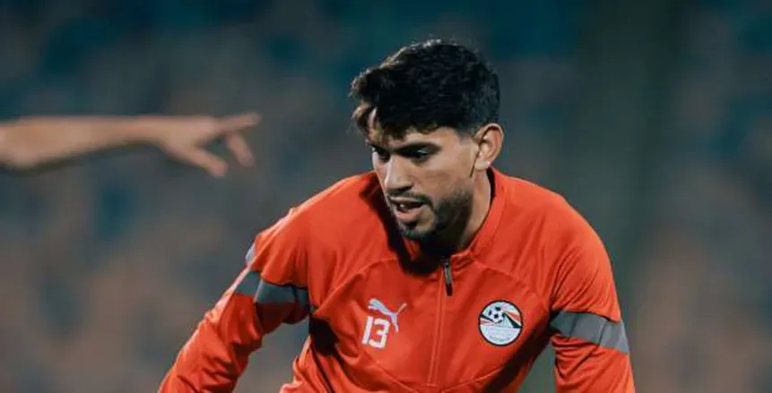 محمد شكري يطلع على تفاصيل مفاوضاته للانتقال إلى الأهلي