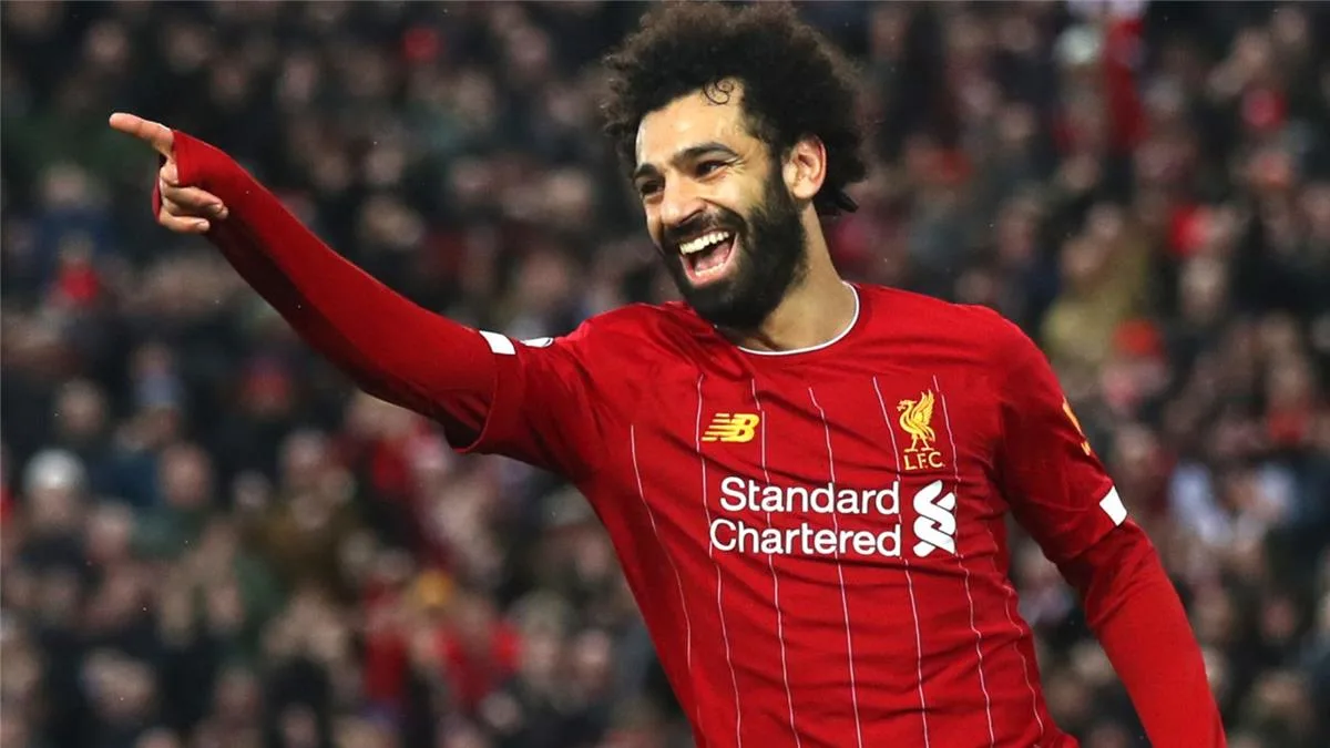 محمد صلاح يحفز ليفربول على التمسك بصفقة هجومية مثيرة محمد صلاح يحفز ليفربول على التمسك بصفقة هجومية مثيرة