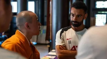 محمد صلاح يزور معبد إيكوين لتعزيز صفاء الذهن وينال اهتمام رواد التواصل الاجتماعي