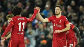محمد صلاح ينهي إجازته ويعود إلى إنجلترا عقب وفاة جوتا