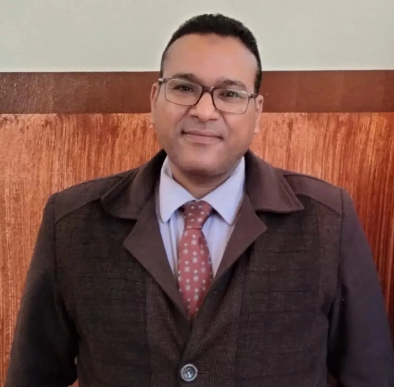 محمد عبد المجيد خليل يكتب لـ«الحرية»: الأشخاص الأوفياء في عصرنا محمد عبد المجيد خليل يكتب لـ«الحرية»: الأشخاص الأوفياء في عصرنا