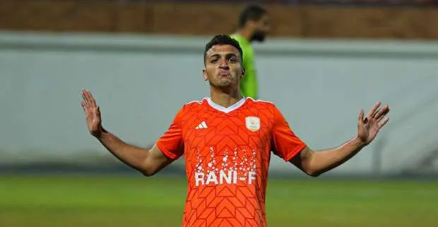 محمد عبدالمنصف: المنضم حديثًا للأهلي من الزمالك ورفض مرتين بسبب هذا العذر محمد عبدالمنصف: المنضم حديثًا للأهلي من الزمالك ورفض مرتين بسبب هذا العذر