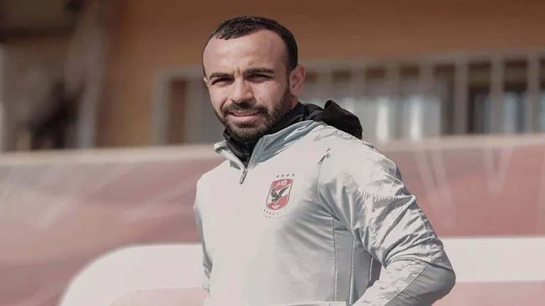 محمد مجدي أفشة يؤدي العمرة وكهربا يعلق على ذلك محمد مجدي أفشة يؤدي العمرة وكهربا يعلق على ذلك