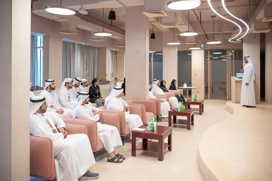«مختبر المعرفة» يُعزز الوعي حول حماية حقوق العمال «مختبر المعرفة» يُعزز الوعي حول حماية حقوق العمال
