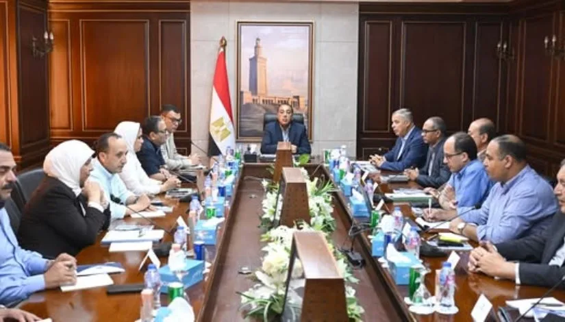 مدبولي يستعرض مشروع إقامة شبكة صحية في الإسكندرية باستثمارات تفوق المليار جنيه