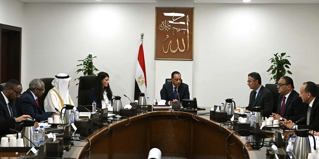 مدبولي يناقش تعزيز الشراكة المستقبلية مع المؤسسة الدولية الإسلامية لتمويل التجارة