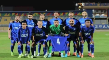مدرب الزمالك السابق يشرف على فريق أسوان (صور)