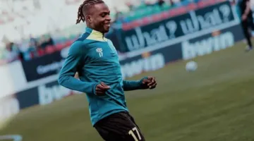 مدير تعاقدات أستريلا يوضح حقيقة معاناة بانزا من ارتفاع الكوليسترول وشروط الزمالك لإتمام الصفقة