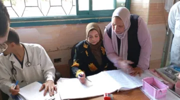 مدير فرع التأمين الصحي بالقليوبية تقوم بزيارة ميدانية لمستشفى النيل ومستشفى بنها لتعزيز الاستعداد في الأقسام الحرجة.