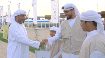 مراكز البلديات توزع نباتات من البيئة المحلية