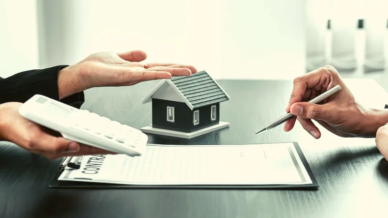 مشروع نظام تملك العقارات لغير السعوديين: رسوم 2.5% للسكن في 4 مدن وغرامات تصل إلى 10 ملايين للمخالفات مشروع نظام تملك العقارات لغير السعوديين: رسوم 2.5% للسكن في 4 مدن وغرامات تصل إلى 10 ملايين للمخالفات