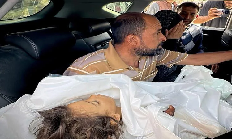 مصادر طبية فلسطينية: وفاة أكثر من 100 شخص منذ فجر الخميس في قطاع غزة