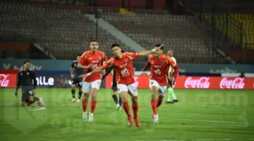 مصدر في الأهلي: إمام عاشور ليس للبيع، وقد تم استلام عروض من أندية خليجية وأوروبية لانتقاله.