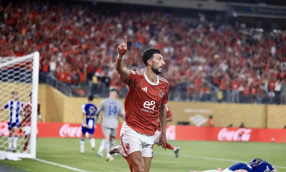 مصدر من الأهلي يوضح لـ في الجول سبب الإصرار على 10 ملايين دولار لرحيل أبو علي مصدر من الأهلي يوضح لـ في الجول سبب الإصرار على 10 ملايين دولار لرحيل أبو علي