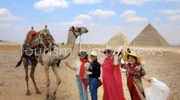 مصر: الوجهة الأكثر جذباً لقضاء الإجازات هذا الموسم مع ارتفاع غير مسبوق في أعداد السياح