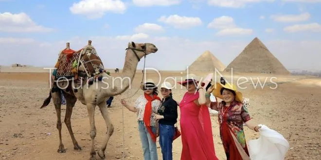 مصر: الوجهة الأكثر جذباً لقضاء الإجازات هذا الموسم مع ارتفاع غير مسبوق في أعداد السياح مصر: الوجهة الأكثر جذباً لقضاء الإجازات هذا الموسم مع ارتفاع غير مسبوق في أعداد السياح