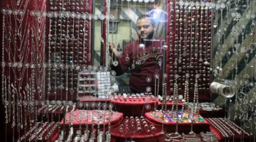 مصر تتخذ خطوات لإنقاذ صناعة الفضة من خلال خطة لتعزيز الإنتاج المحلي
