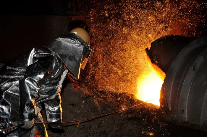 مصر تتفوق على الدول العربية في إنتاج الحديد الخام بإجمالي 810 آلاف طن